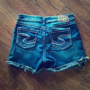 Silver Jeans Co. Jean Shorts Size W29